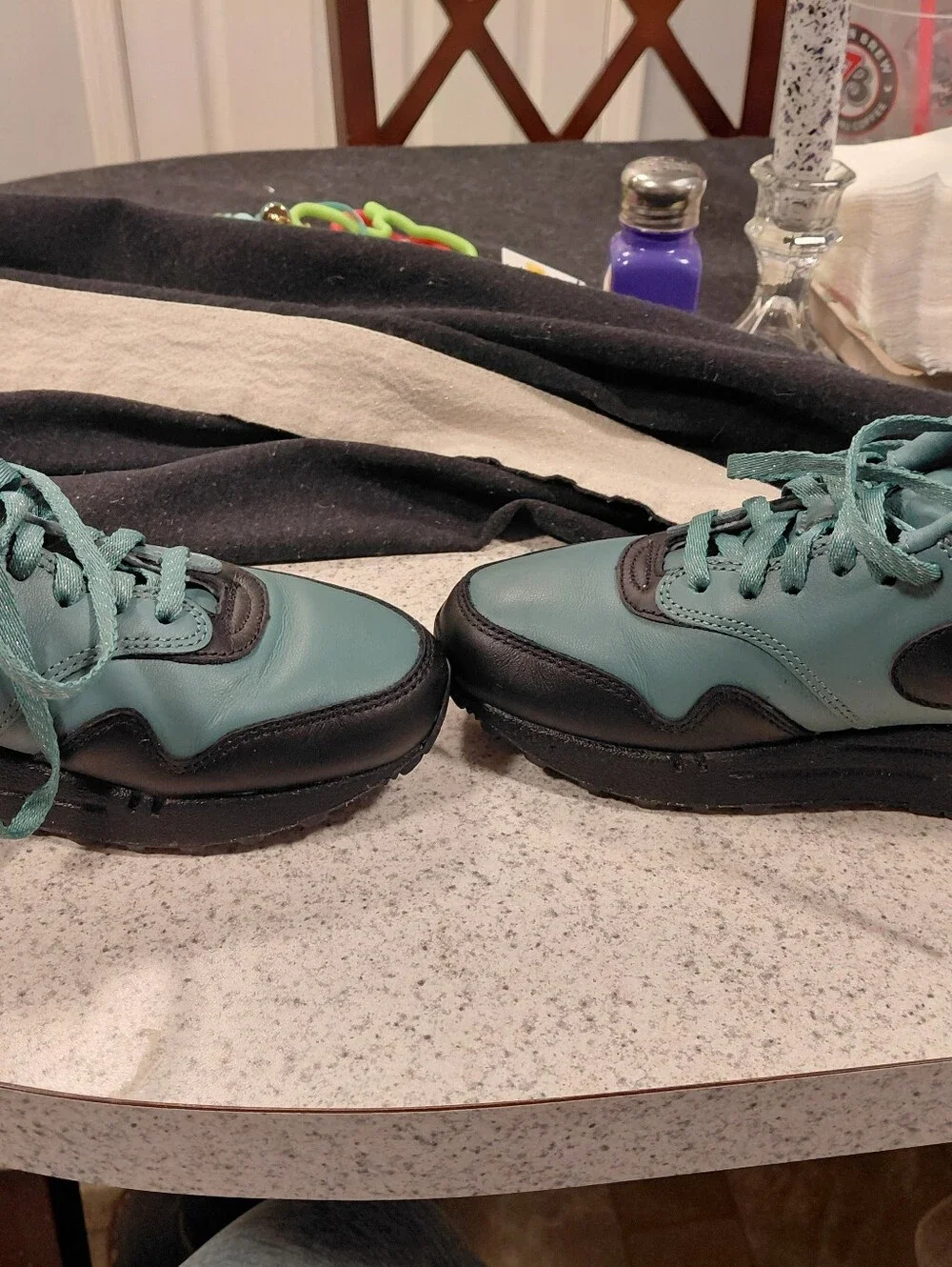 Nike Women's Sneakers in Teal and Black